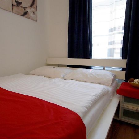 Checkvienna - Ruedengasse Apartment Стая снимка